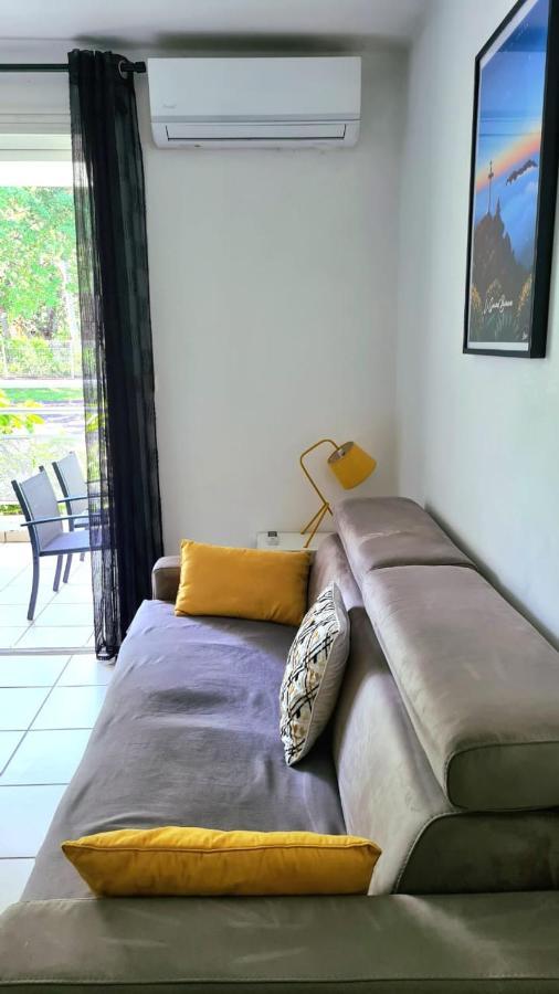 Nouveau ! Studio meublé, moderne, idéalement situé La Possession Exterior foto